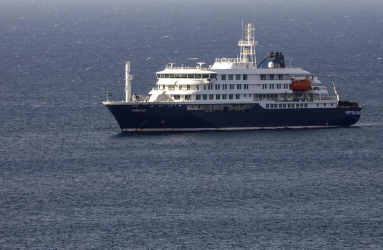 Crucero del hantavirus atracará en Tenerife para evacuar a los pasajeros